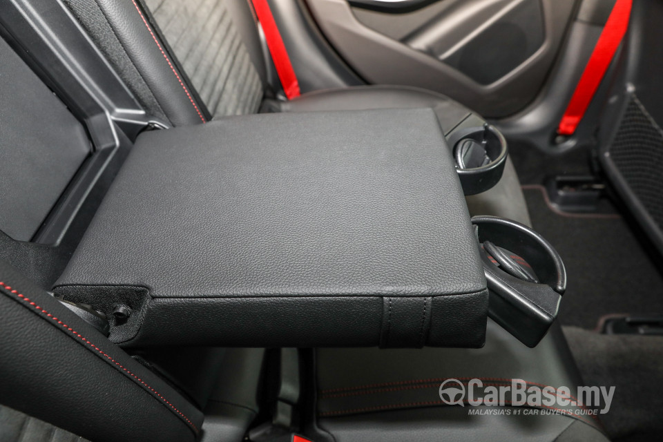 Mercedes-Benz A-Class W176 Facelift (2016) Interior