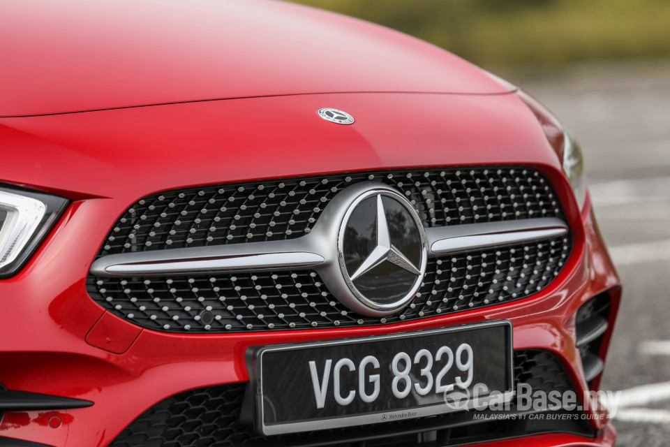 Mercedes-Benz A-Class W177 (2018) Exterior