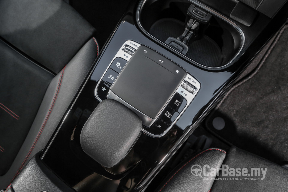 Mercedes-Benz A-Class W177 (2018) Interior