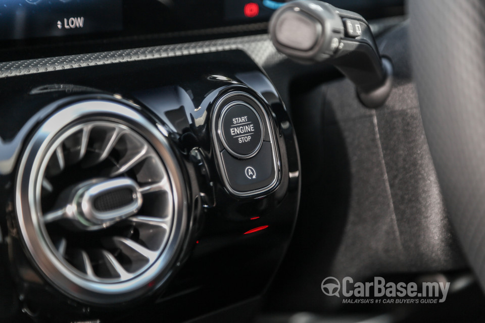 Mercedes-Benz A-Class W177 (2018) Interior