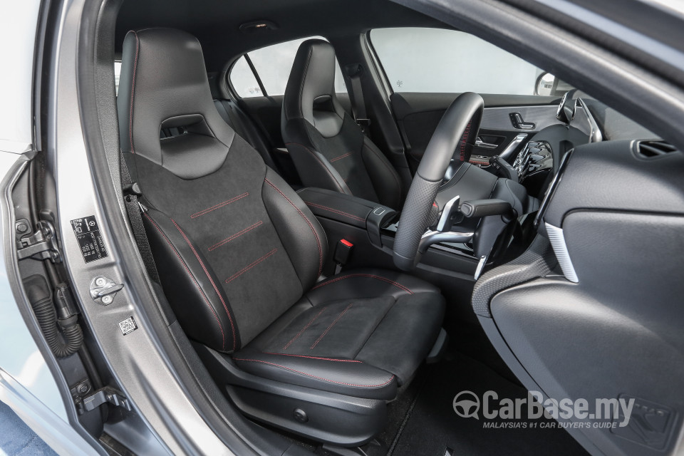 Mercedes-Benz A-Class W177 (2018) Interior