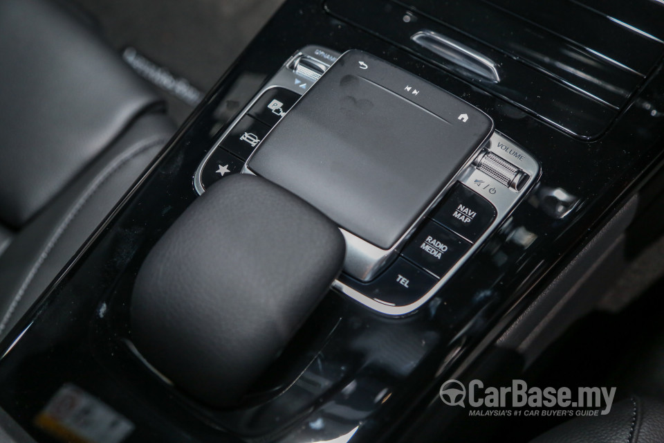 Mercedes-Benz A-Class W177 (2018) Interior