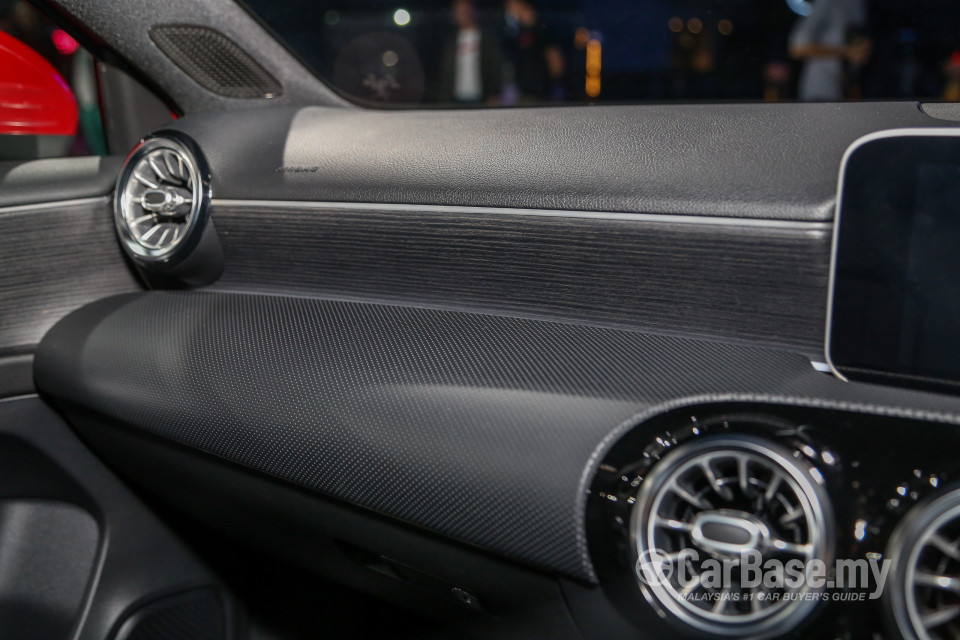 Mercedes-Benz A-Class W177 (2018) Interior