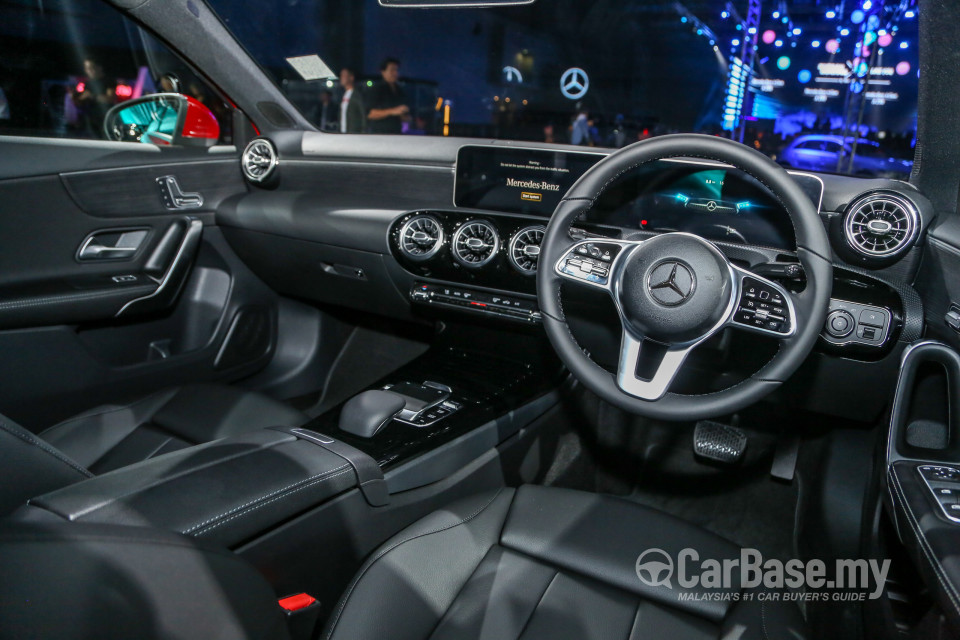 Mercedes-Benz A-Class W177 (2018) Interior