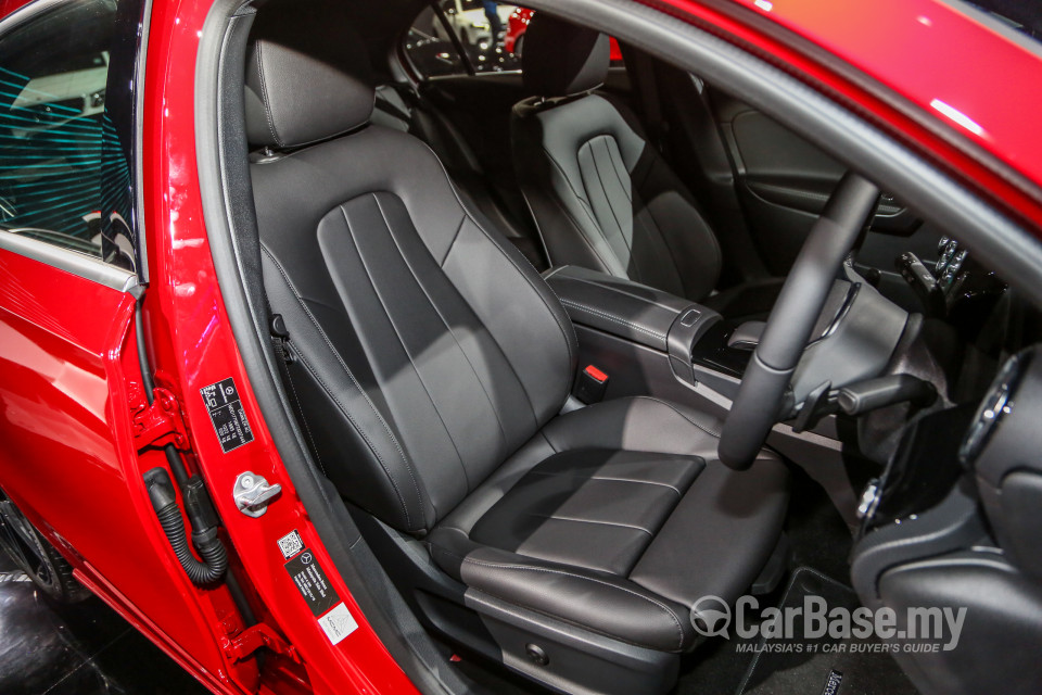 Mercedes-Benz A-Class W177 (2018) Interior