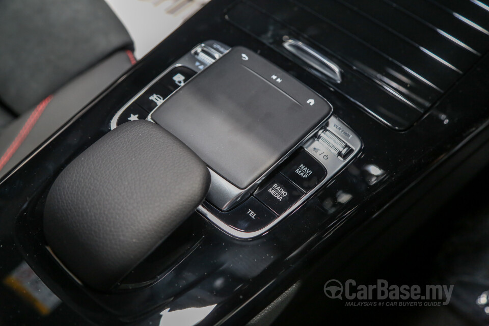 Mazda MX-5 ND (2015) Interior