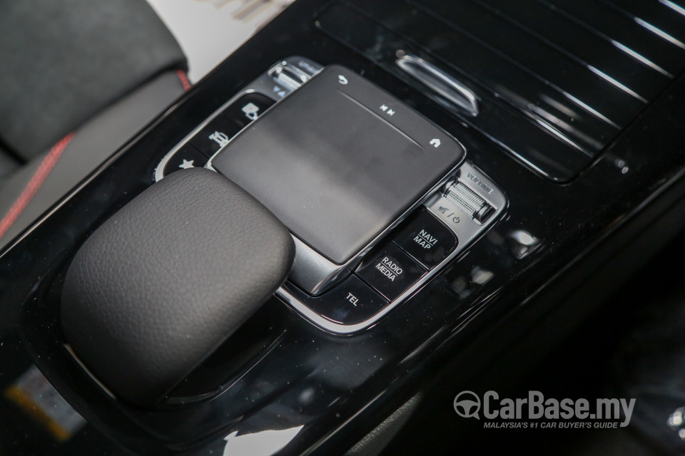 Mercedes-Benz A-Class W177 (2018) Interior