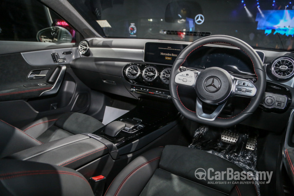 Mercedes-Benz A-Class W177 (2018) Interior
