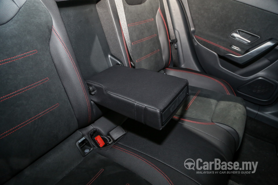 Mercedes-Benz A-Class W177 (2018) Interior