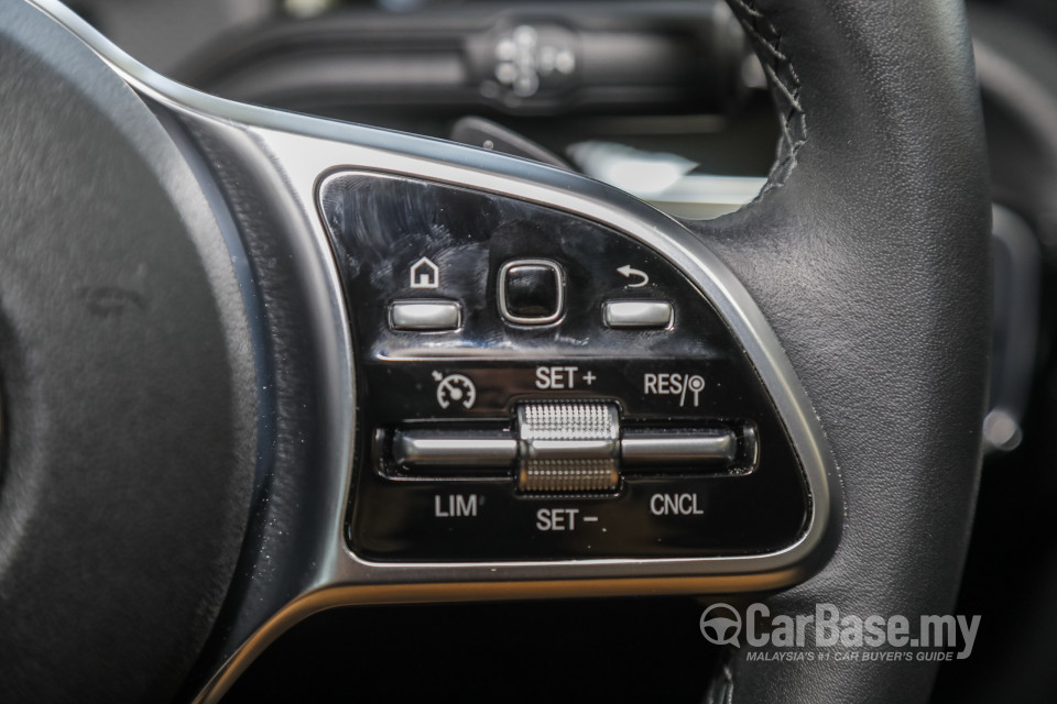 Mercedes-Benz A-Class W177 (2018) Interior