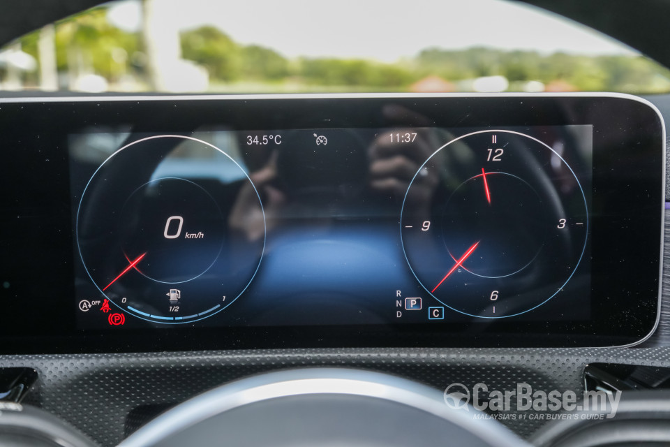 Mercedes-Benz A-Class W177 (2018) Interior