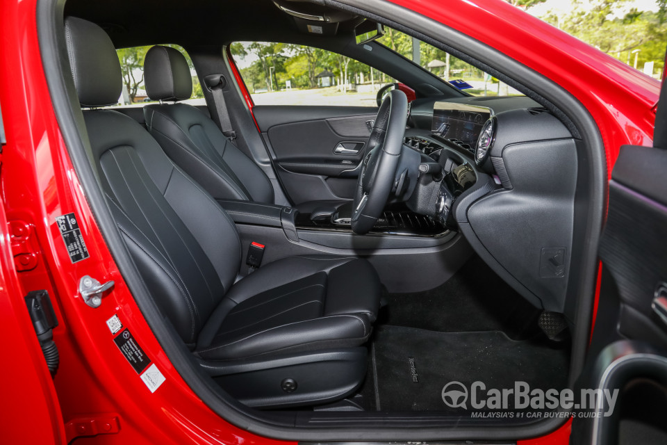 Mercedes-Benz A-Class W177 (2018) Interior