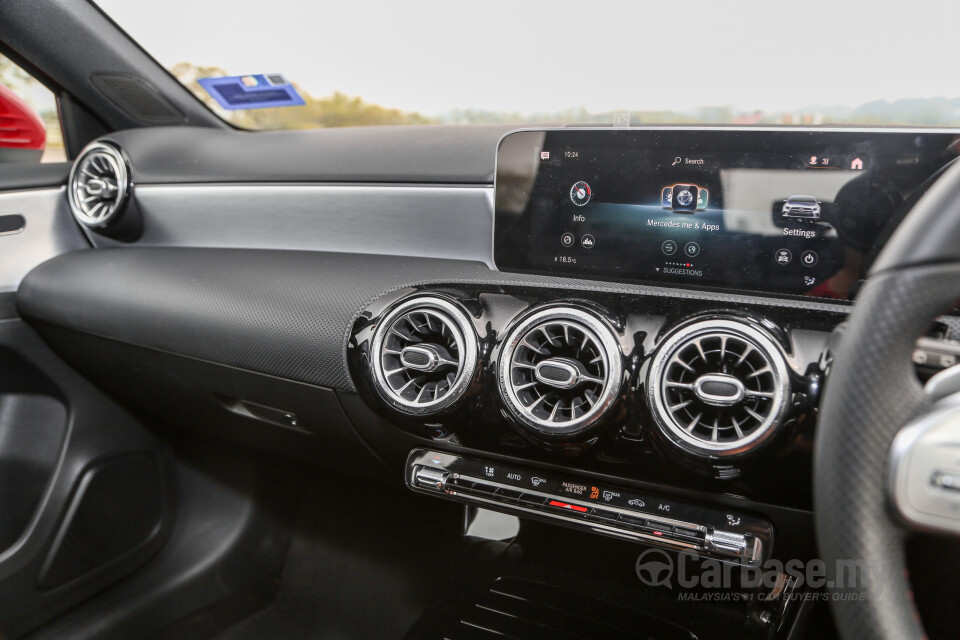 Ford Ranger T6 Facelift 2 (2018) Interior