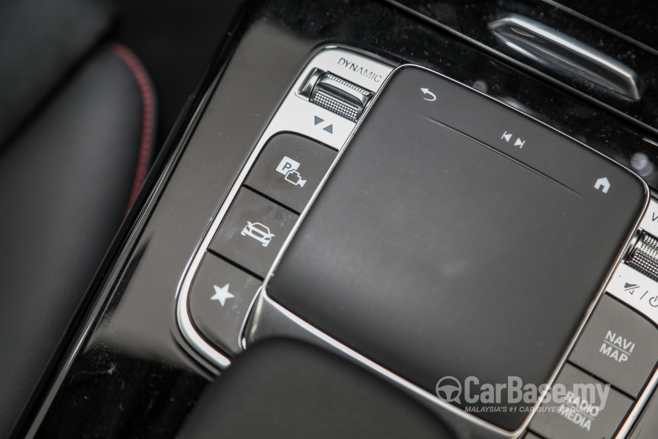 Mercedes-Benz A-Class W177 (2018) Interior