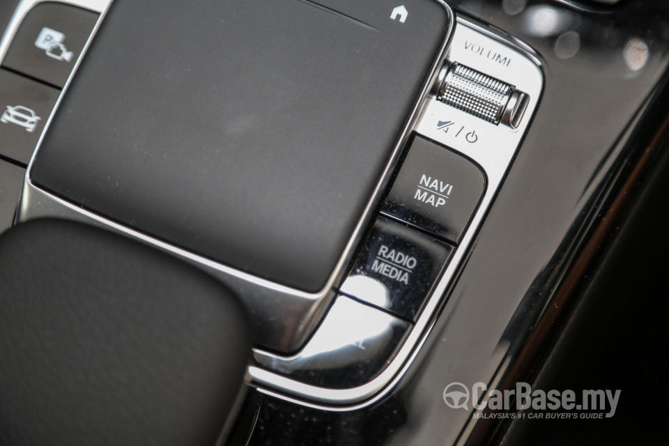 Mercedes-Benz A-Class W177 (2018) Interior
