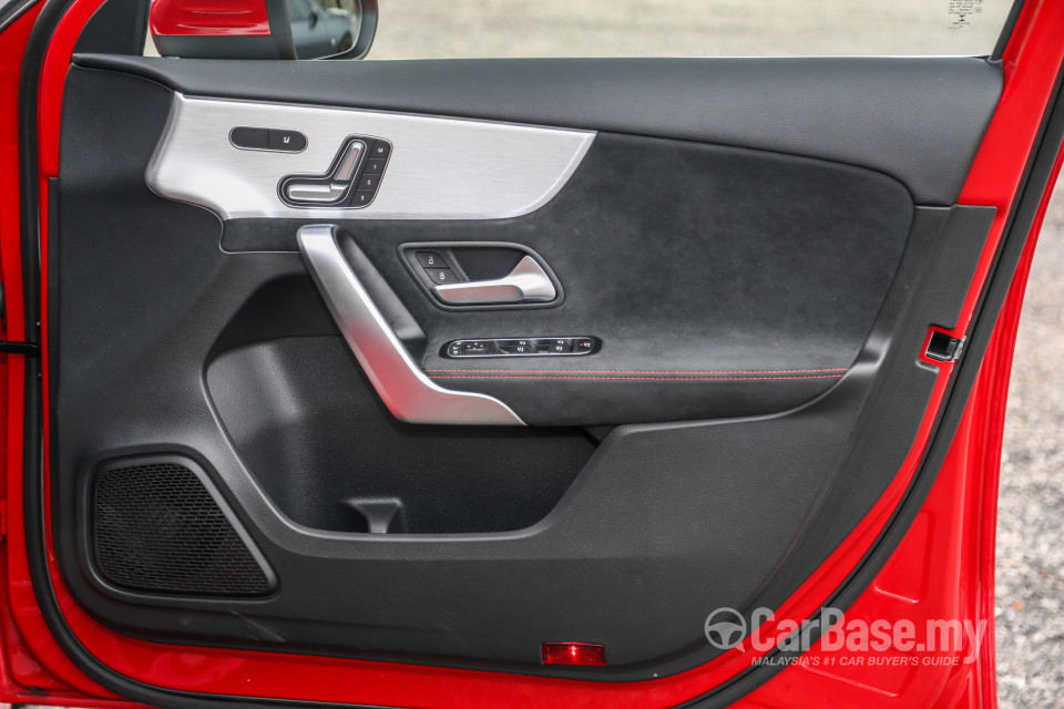 Mercedes-Benz A-Class W177 (2018) Interior