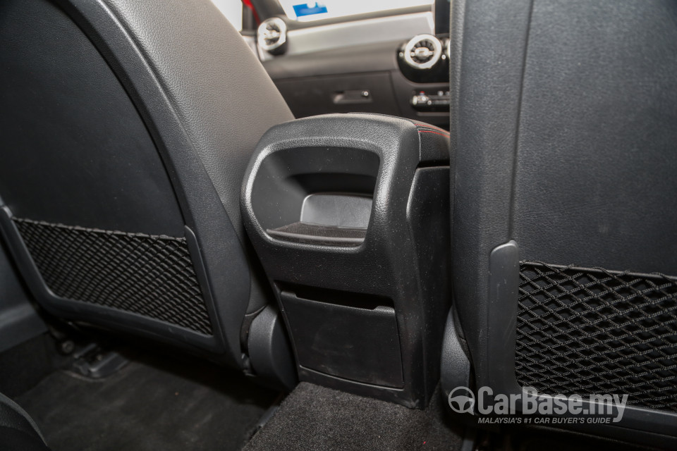 Mercedes-Benz A-Class W177 (2018) Interior