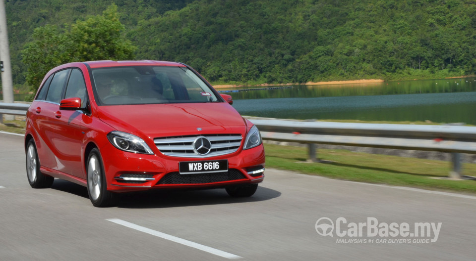 Mercedes-Benz B-Class W246 (2012) Exterior