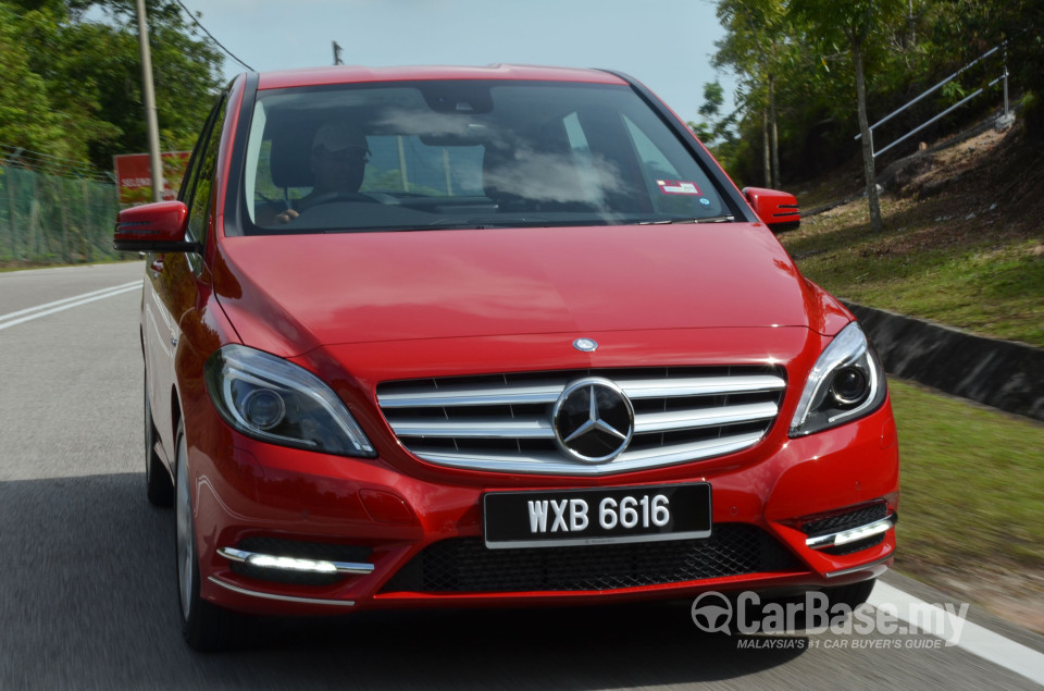 Mercedes-Benz B-Class W246 (2012) Exterior