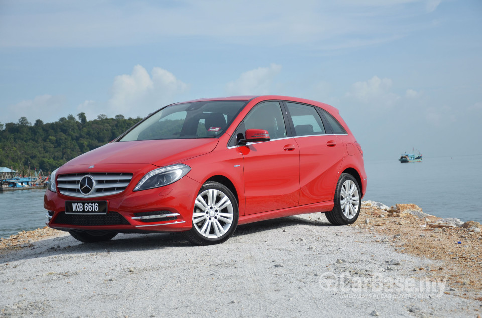 Mercedes-Benz B-Class W246 (2012) Exterior