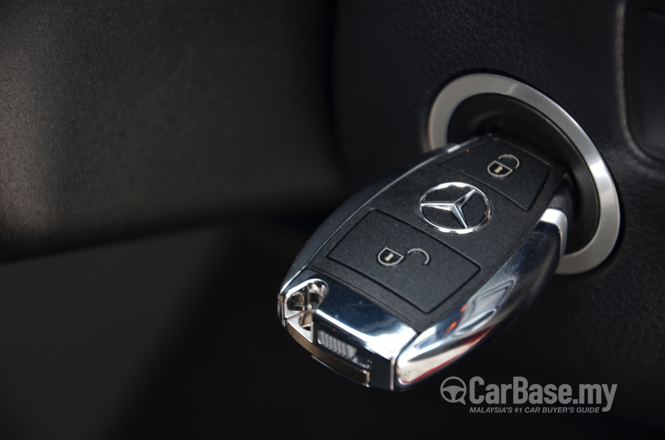 Mercedes-Benz B-Class W246 (2012) Interior