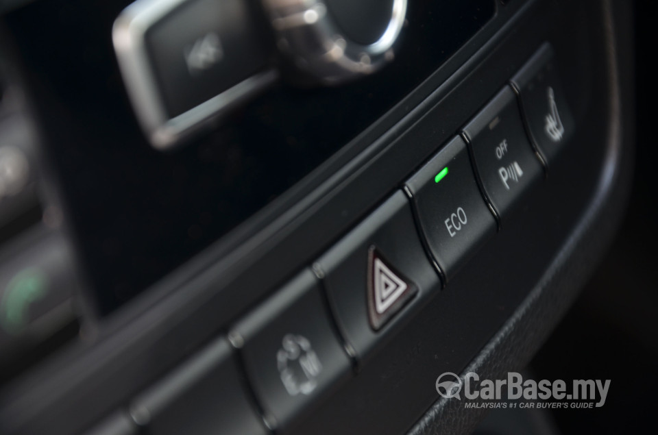 Mercedes-Benz B-Class W246 (2012) Interior