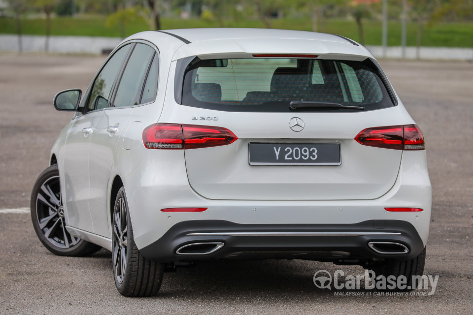 Mercedes-Benz B-Class W247 (2019) Exterior