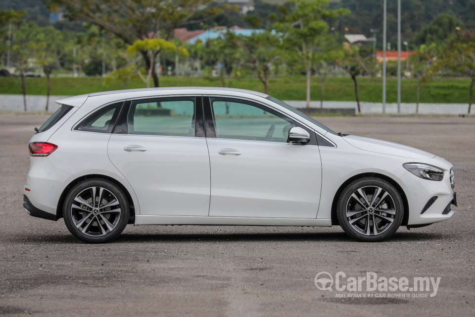Mercedes-Benz B-Class W247 (2019) Exterior