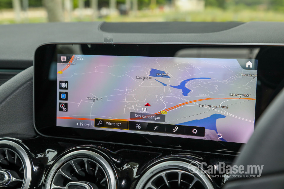 Mercedes-Benz B-Class W247 (2019) Interior