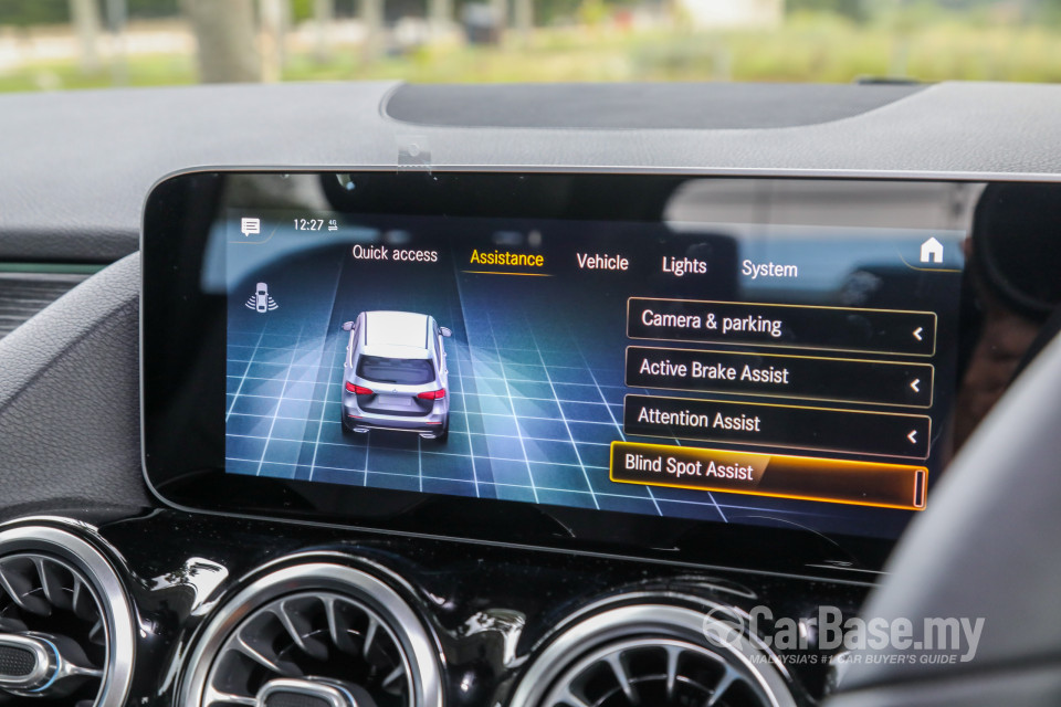 Mercedes-Benz B-Class W247 (2019) Interior