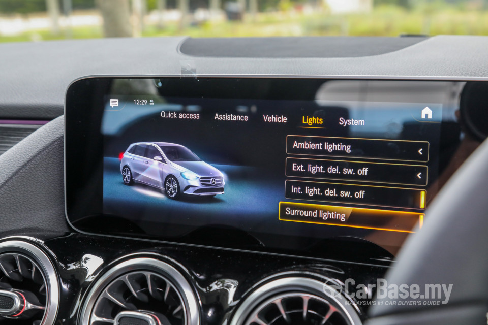 Mercedes-Benz B-Class W247 (2019) Interior