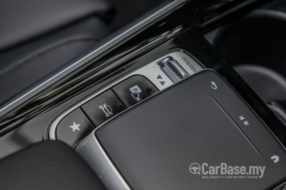 Mercedes-Benz B-Class W247 (2019) Interior
