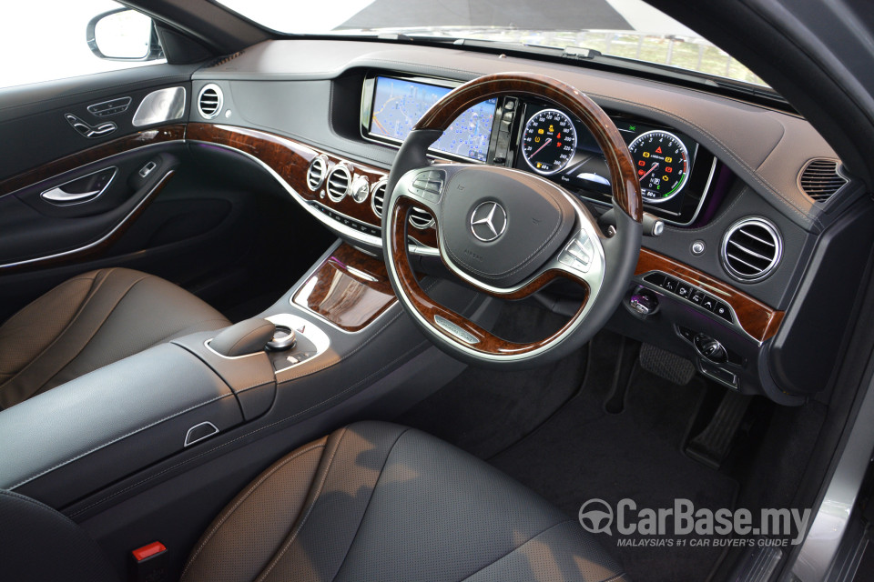 Mercedes-Benz S-Class W222 (2014) Interior