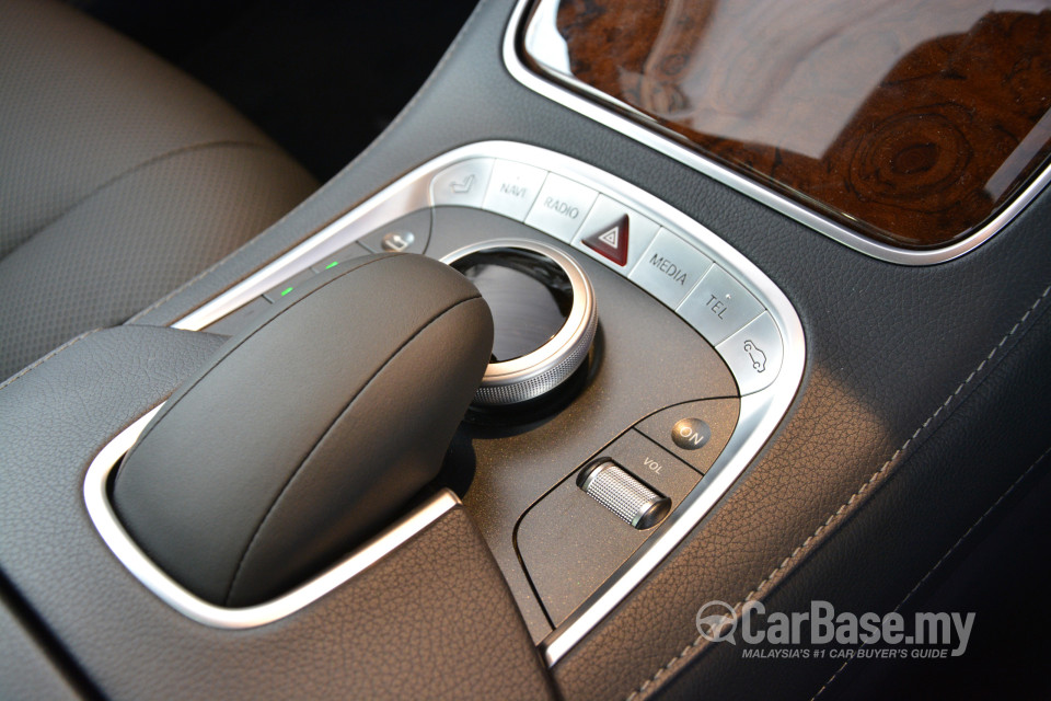 Mercedes-Benz S-Class W222 (2014) Interior