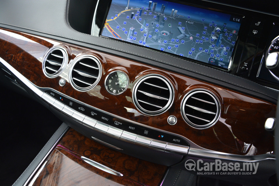 Mercedes-Benz S-Class W222 (2014) Interior