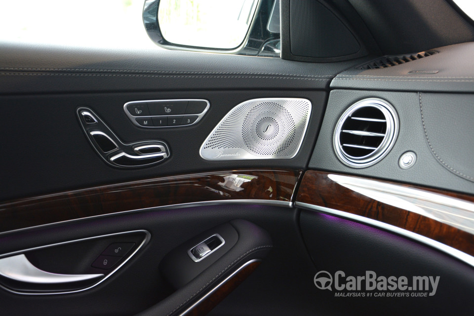Mercedes-Benz S-Class W222 (2014) Interior
