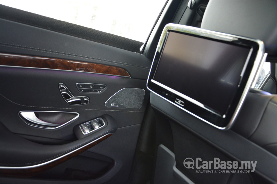 Mercedes-Benz S-Class W222 (2014) Interior