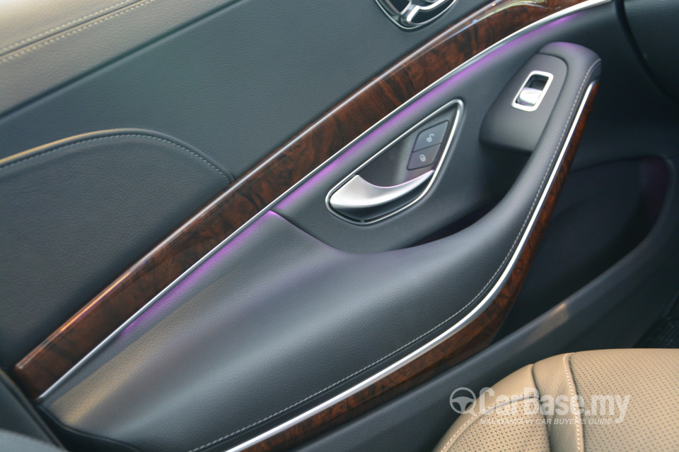 Mercedes-Benz S-Class W222 (2014) Interior