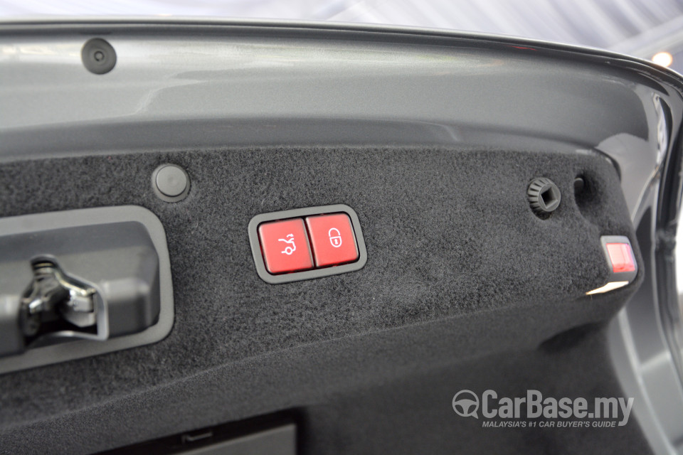 Mercedes-Benz S-Class W222 (2014) Interior