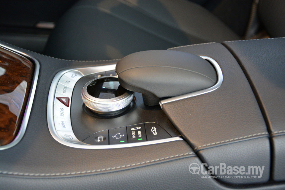 Mercedes-Benz S-Class W222 (2014) Interior