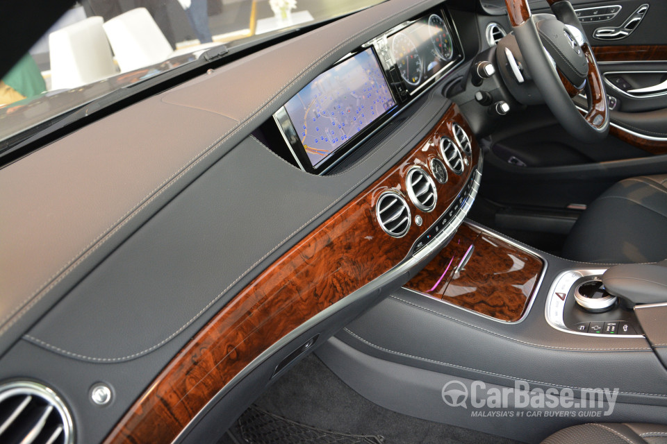 Mercedes-Benz S-Class W222 (2014) Interior