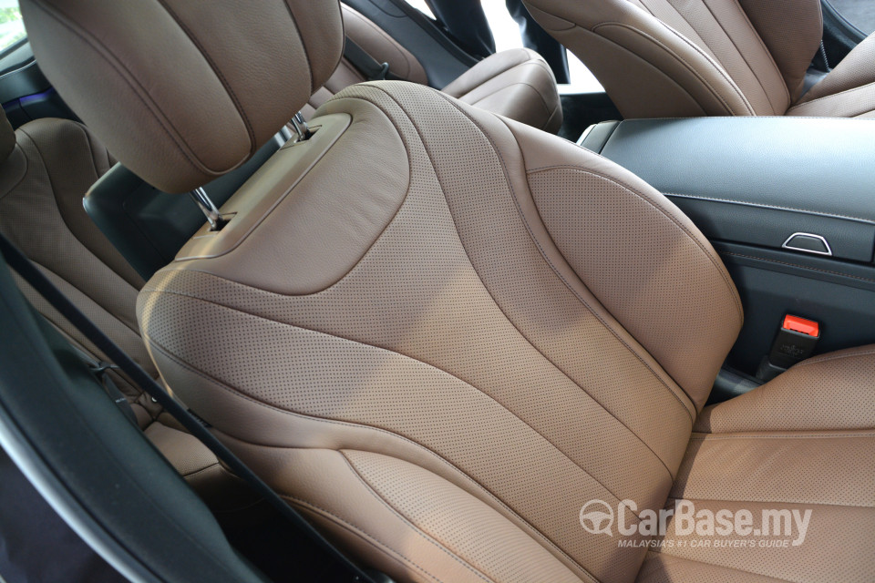 Mercedes-Benz S-Class W222 (2014) Interior