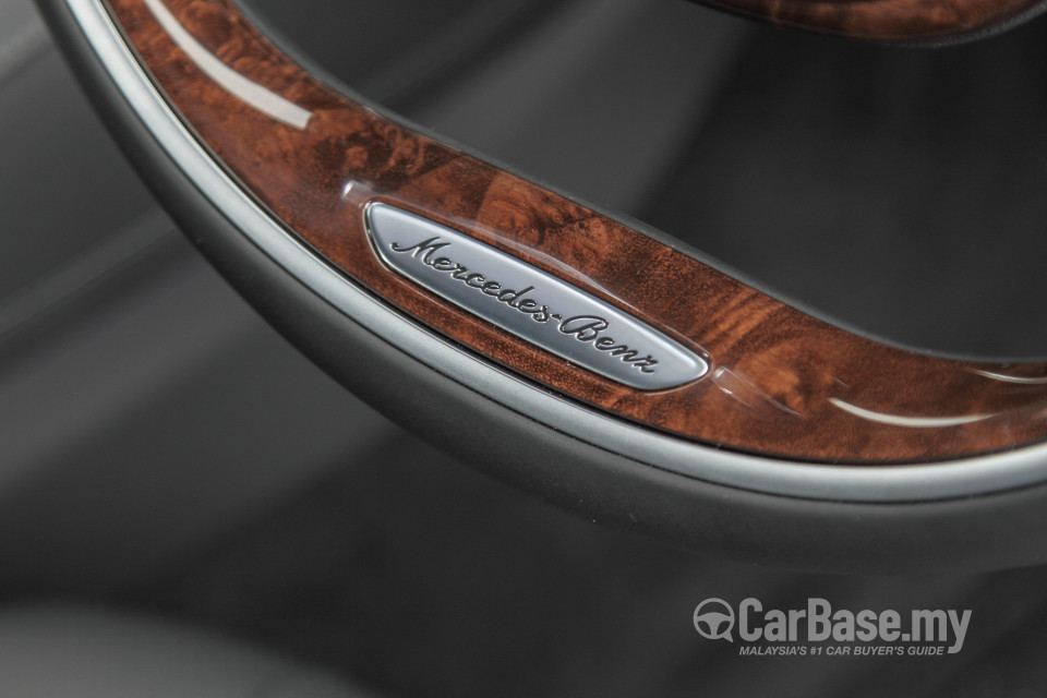 Mercedes-Benz S-Class W222 (2014) Interior