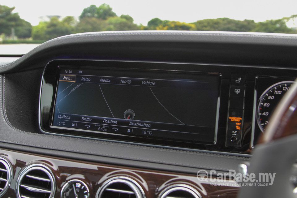 Mercedes-Benz S-Class W222 (2014) Interior