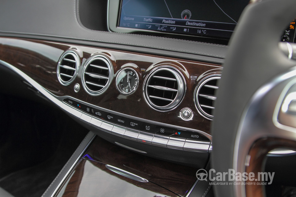 Mercedes-Benz S-Class W222 (2014) Interior