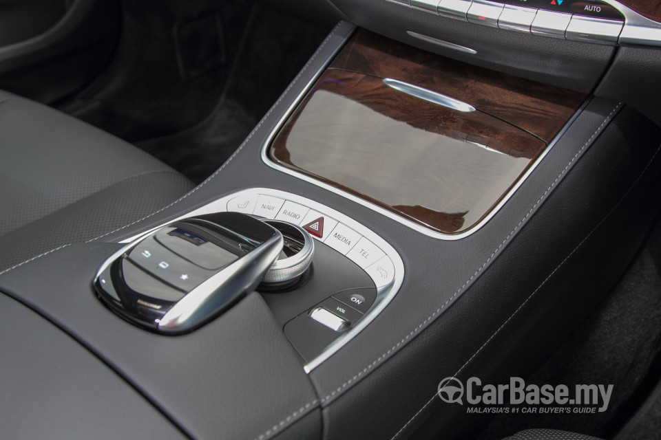 Mercedes-Benz S-Class W222 (2014) Interior