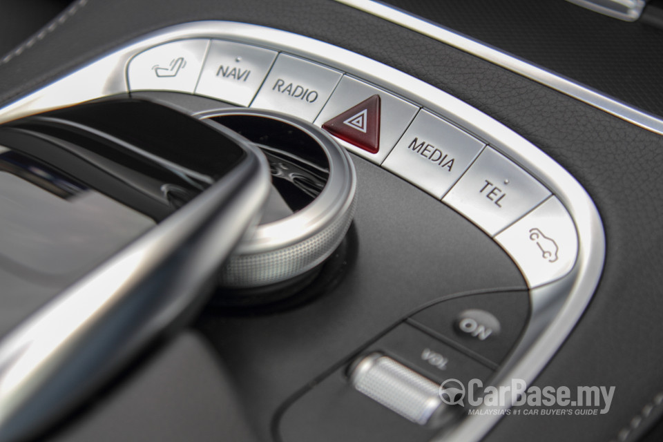 Mercedes-Benz S-Class W222 (2014) Interior