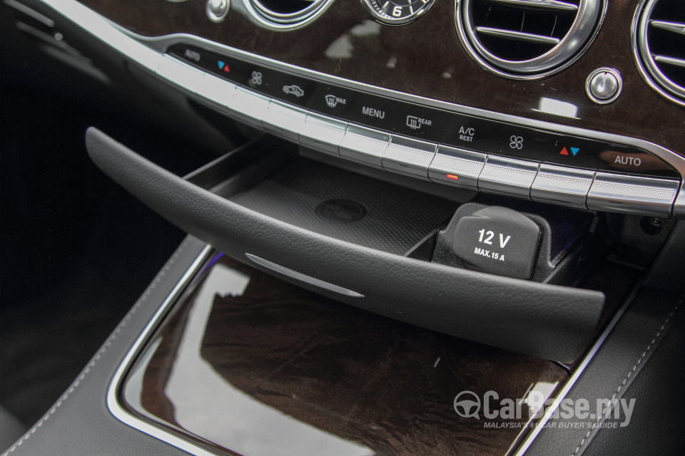 Mercedes-Benz S-Class W222 (2014) Interior