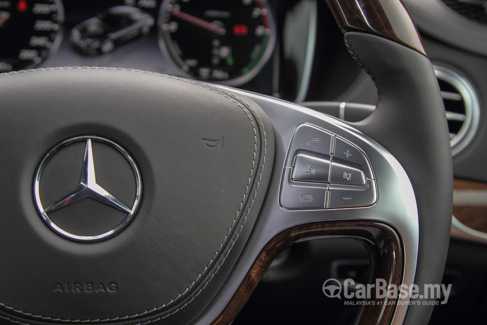 Mercedes-Benz S-Class W222 (2014) Interior