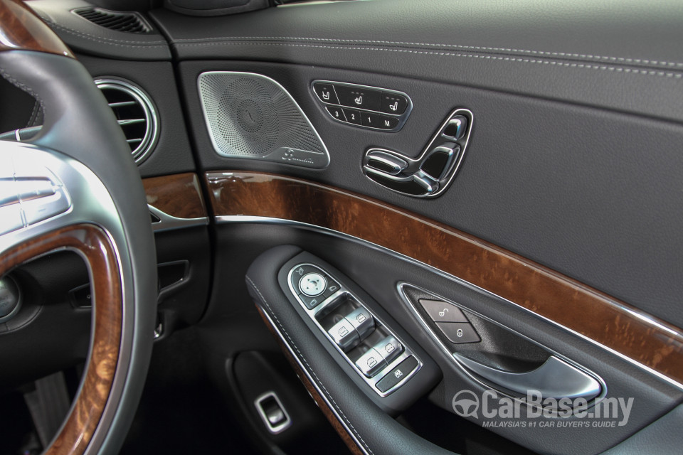 Mercedes-Benz S-Class W222 (2014) Interior